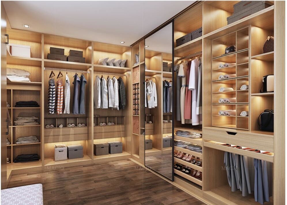 2400mm Master Bedroom With Walk In Closet