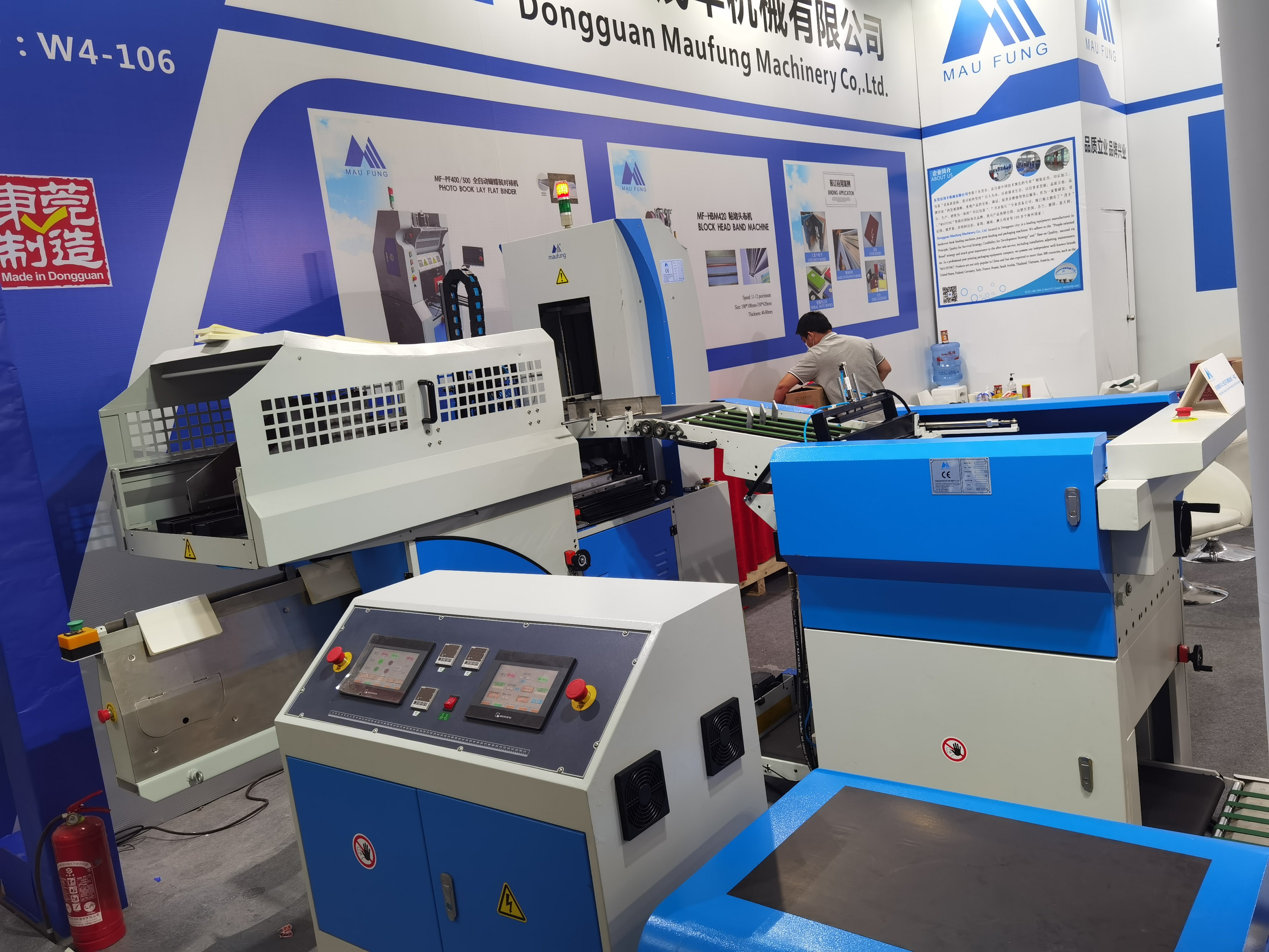 Automatic Notebook Casing In Machine And Hydraulic Joint Forming Machine For Hard Cover Books Binding MF-FAC390A