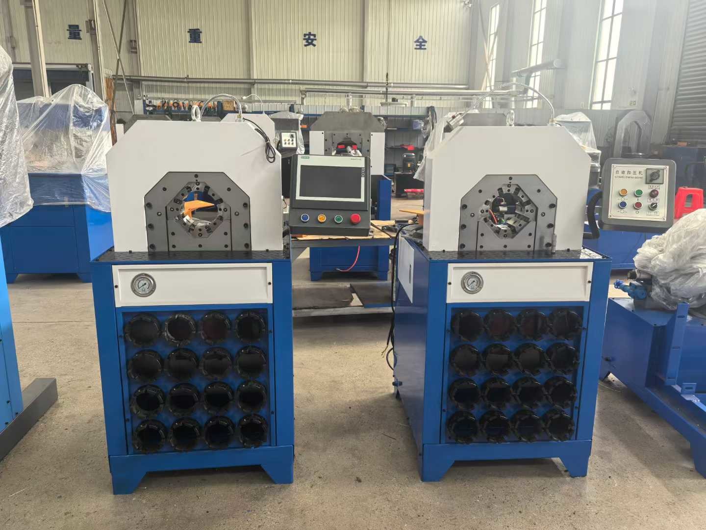 2&3 Inch Button Control Systerm 5.5kw/7.5kw 300 Pieces/H With Fast Change Moulds Tools Hydraulic Hose Crimping Machine