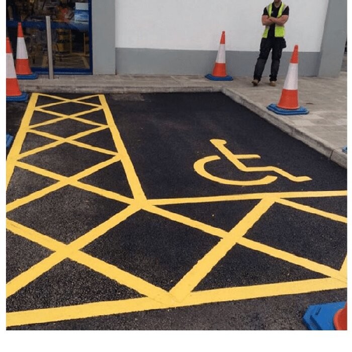Hot Melt Road Marking Paint With Synthetic Resins For Strong Adhesion Wear Resistance