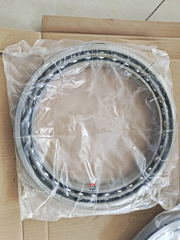 SF4852PX1 NTN Excavator Bearing SF4852 Angular Contact Ball Bearing 240x310x33mm