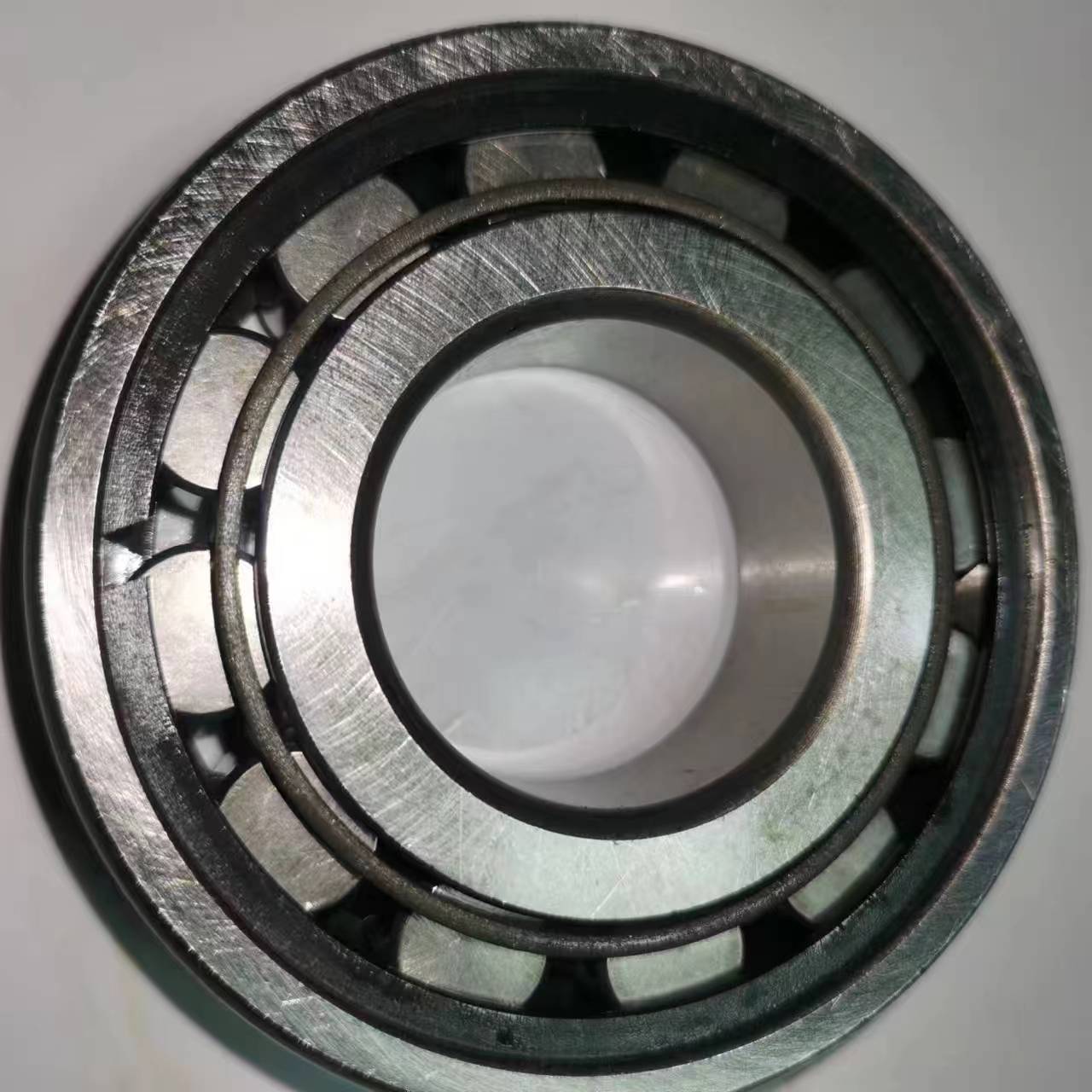 Metal 16 Gear Cylindrical Roller Bearings NCL308EN The Perfect Upgrade for Wheel Hub