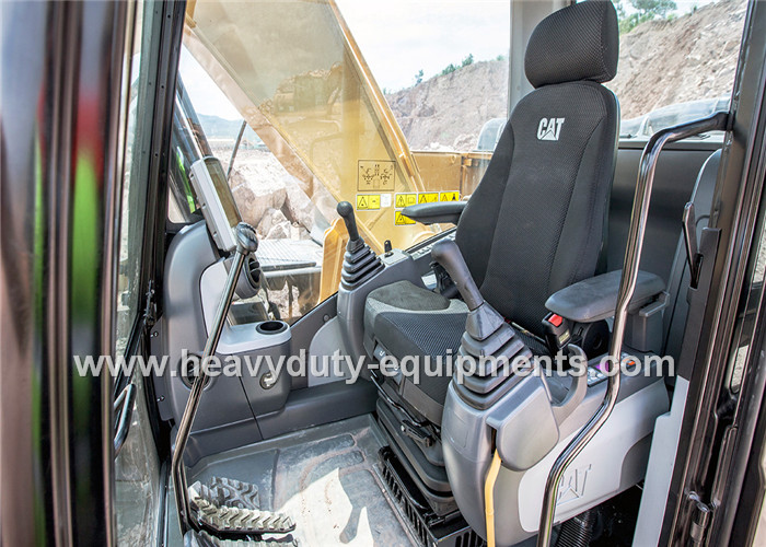 midsize excavator, CAT brand with 1.3m³ bucket capacity, 323D2L, 116KW net power