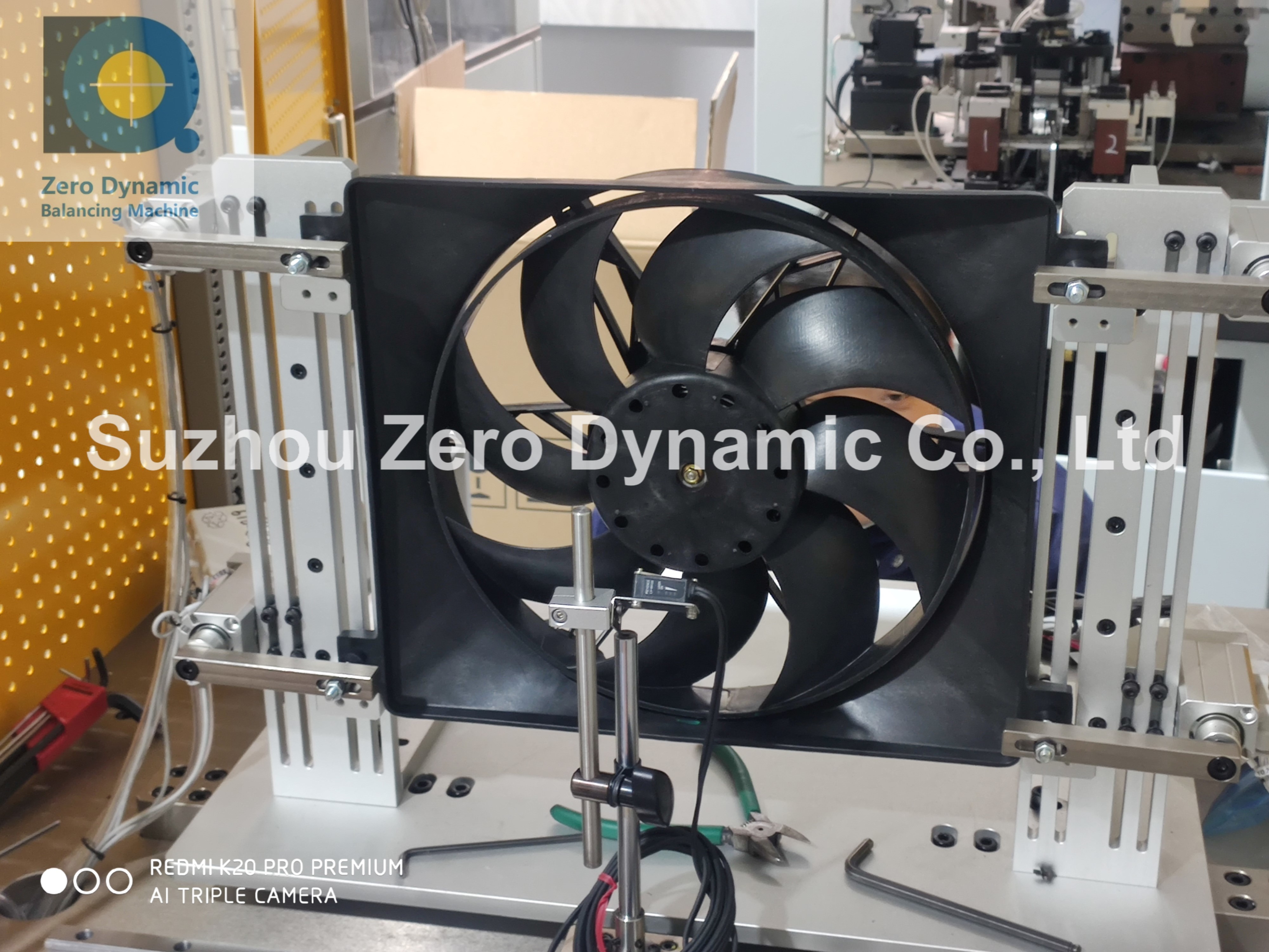Automobile Radiator Fan Balancing Machine , Car Engine Cooling Fan Balancer