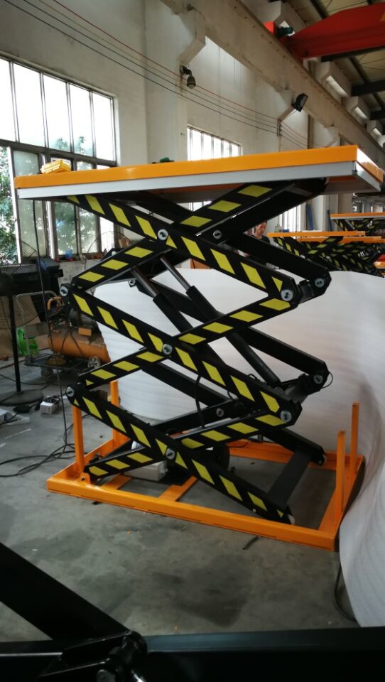 Triple Scissor Hydraulic Lift Table 500kg 3000 Lb Capacity Anti Pinch