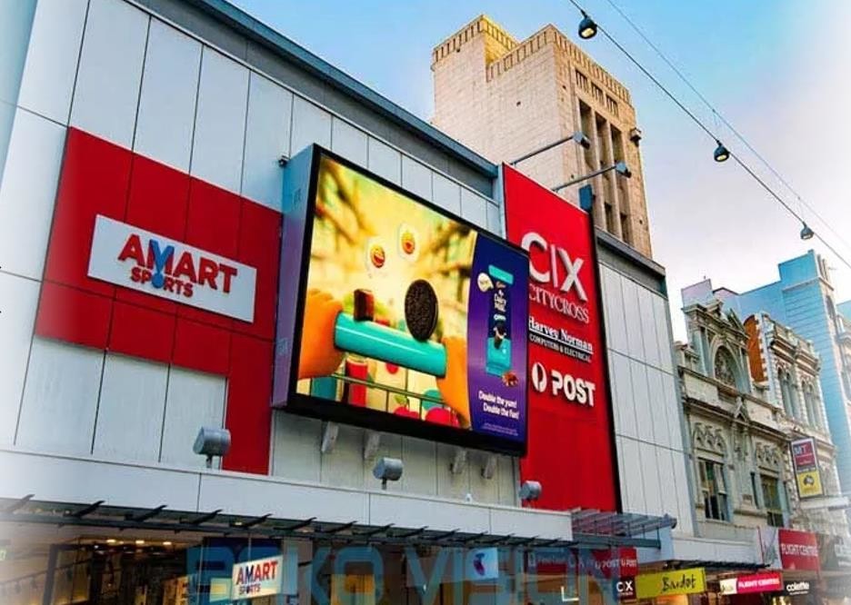 CE P4 P5 Waterproof Large Outdoor LED Screen 7400nits Roof Building Led Panel