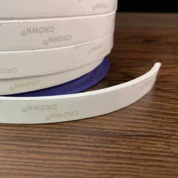 0.7-1.0g/Cm3 Density Ptfe Gasket Tape Corrosion Resistance