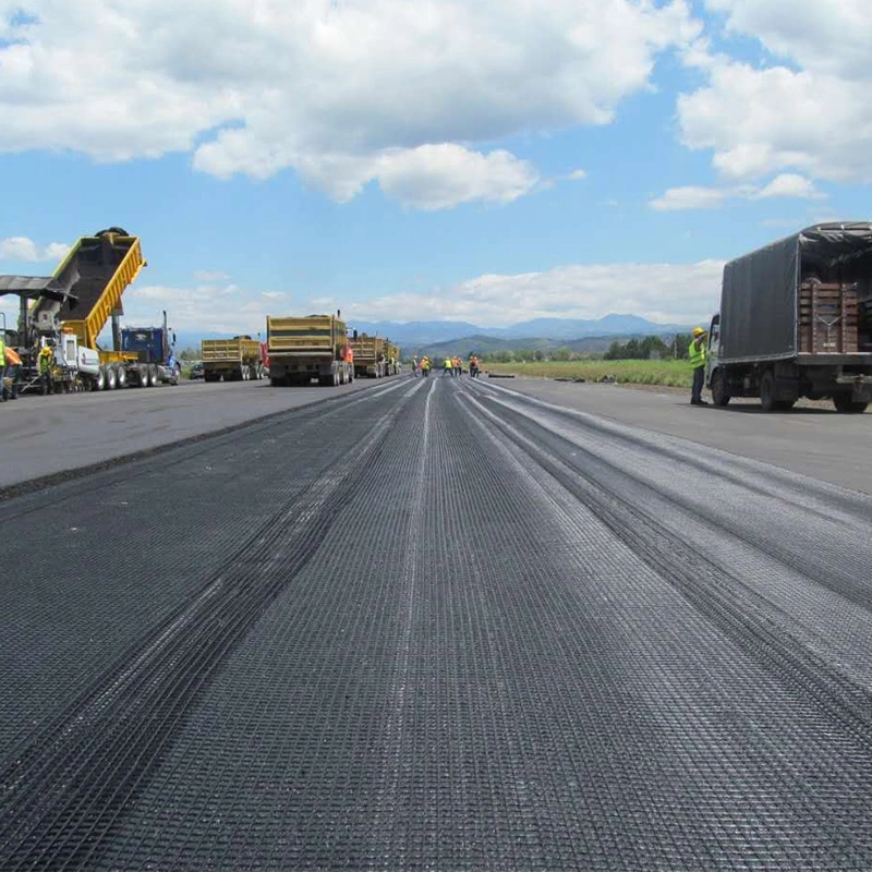 Factory ISO Soil Slope Walls Reinforcement High Strength Polyester Black Geogrid 50-50kn Gravel Grid