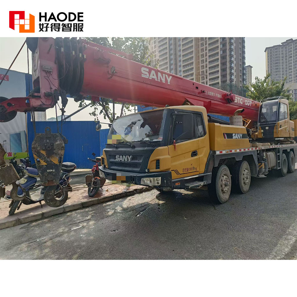 China 40ton Stc400t 59.5m Lifting Height 5 Sections Hydraulic Pick-up Truck Crane