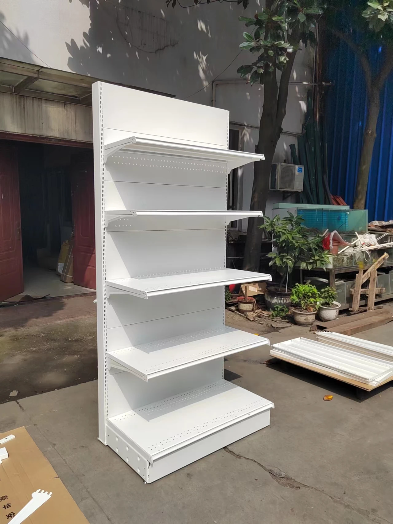 Factory custom color size metal super markat racks white gondola shelving