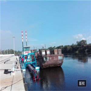 Sand Mining 220m3 Cutter Suction Dredger Dismountable Hull Structure