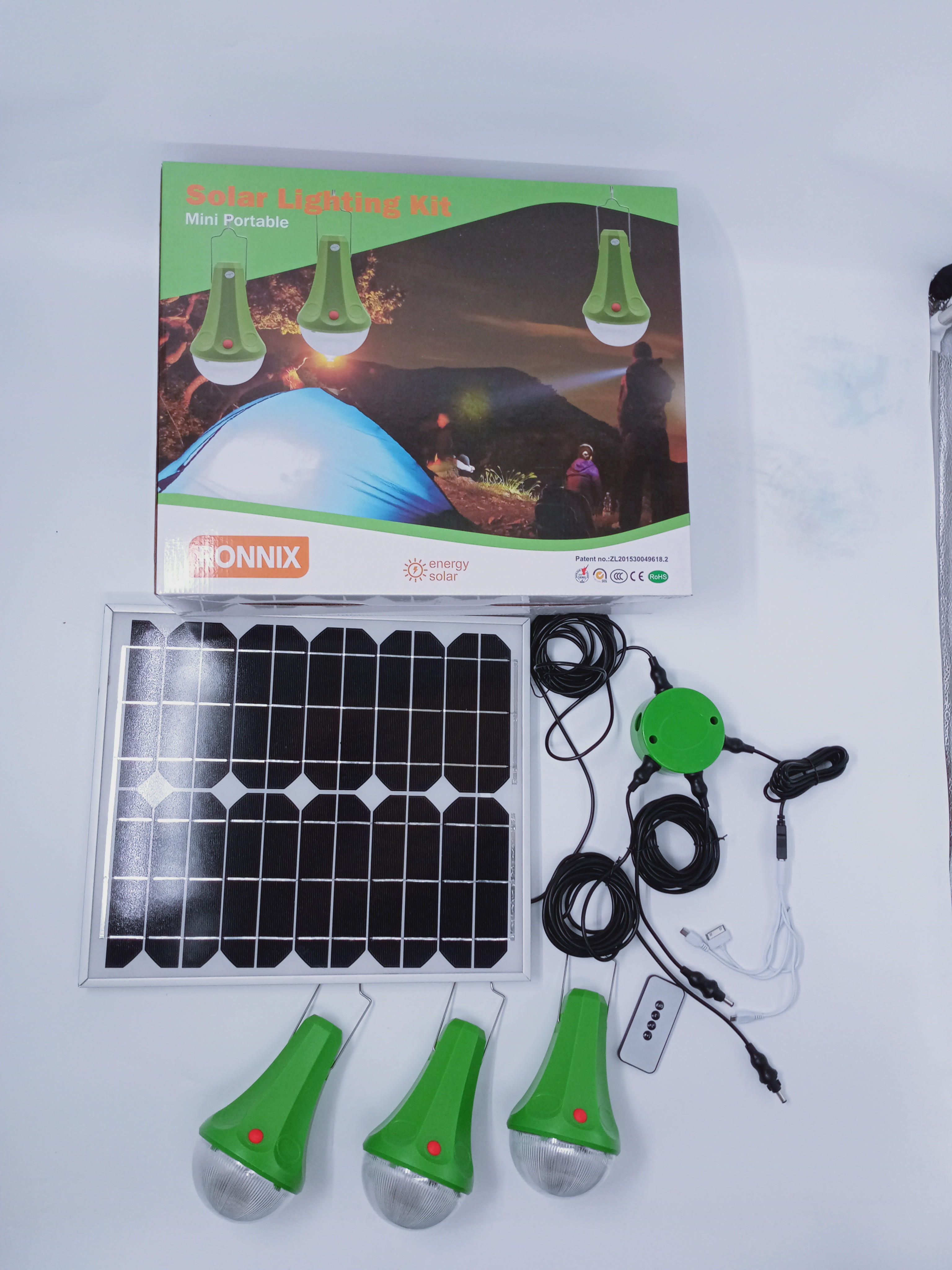 Long-Lasting Solar Emergency Light Kits 3pcs*3W For Illuminating Gardens
