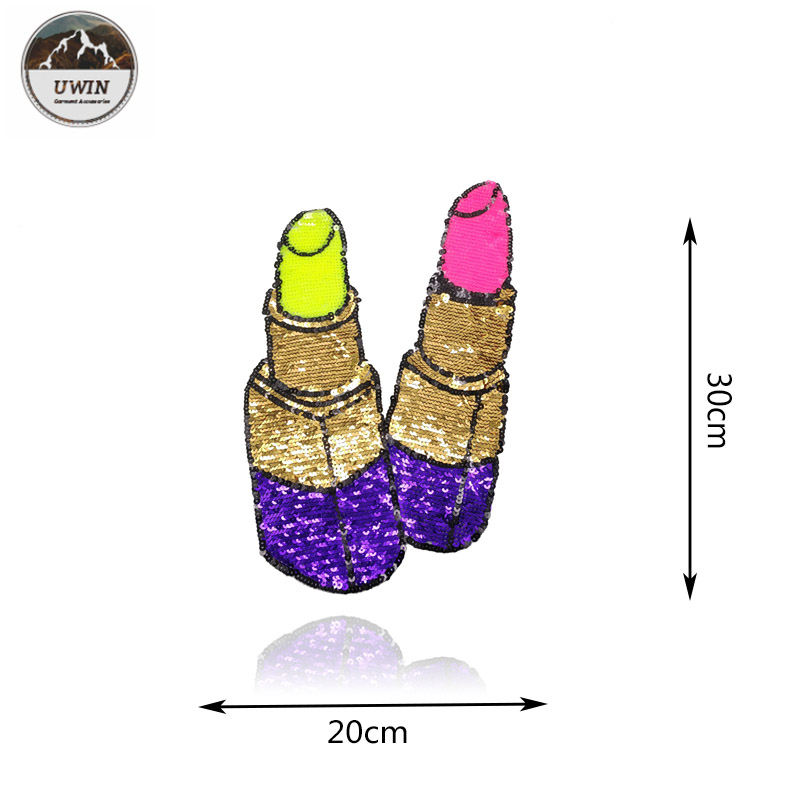 Fashionable Sequin Embroidery Patches / Lipstick Iron On Patches Customized Color