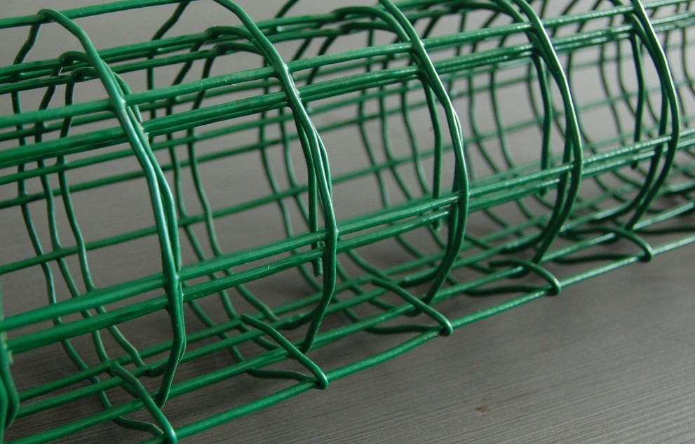 1/2'' , 3/4'' , 1'' , 1/4'' , 3/8'' hole size , green pvc coated welded wire mesh 3'x100' roll ,20kg/25kg roll weight