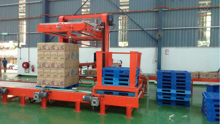 SUS316 8000BPH Spring Water Bottling Line ROAL Capping 120mm Bottle