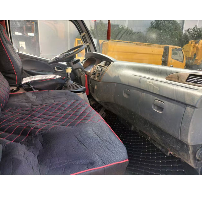 Second Cheap 4x2 5000 Liters 8000 Liters Water Bowser Truck and Water Bowser