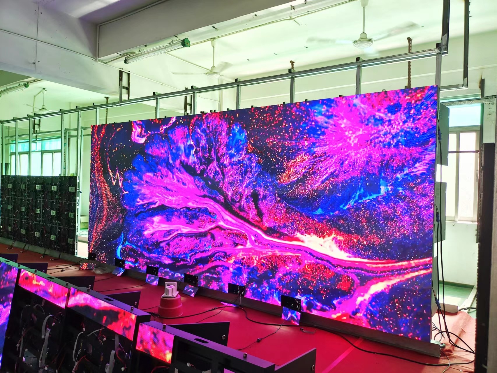 Full Color Smd2121 Hd P3LED Rental Iron And Steel Standard Cabinets For Indoor Fixed Use