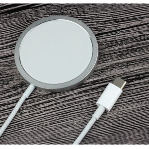 China 1M Cable 15W Type C Port Qi Wireless Magsafe Charger For iPhone on sale