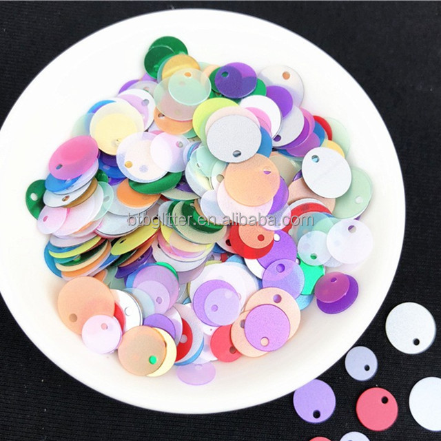 OEM/ODM Yes.We Provide OEM White and Green Sequins Feathers Fully Sequined Applique Patch DIY Craft Essential
