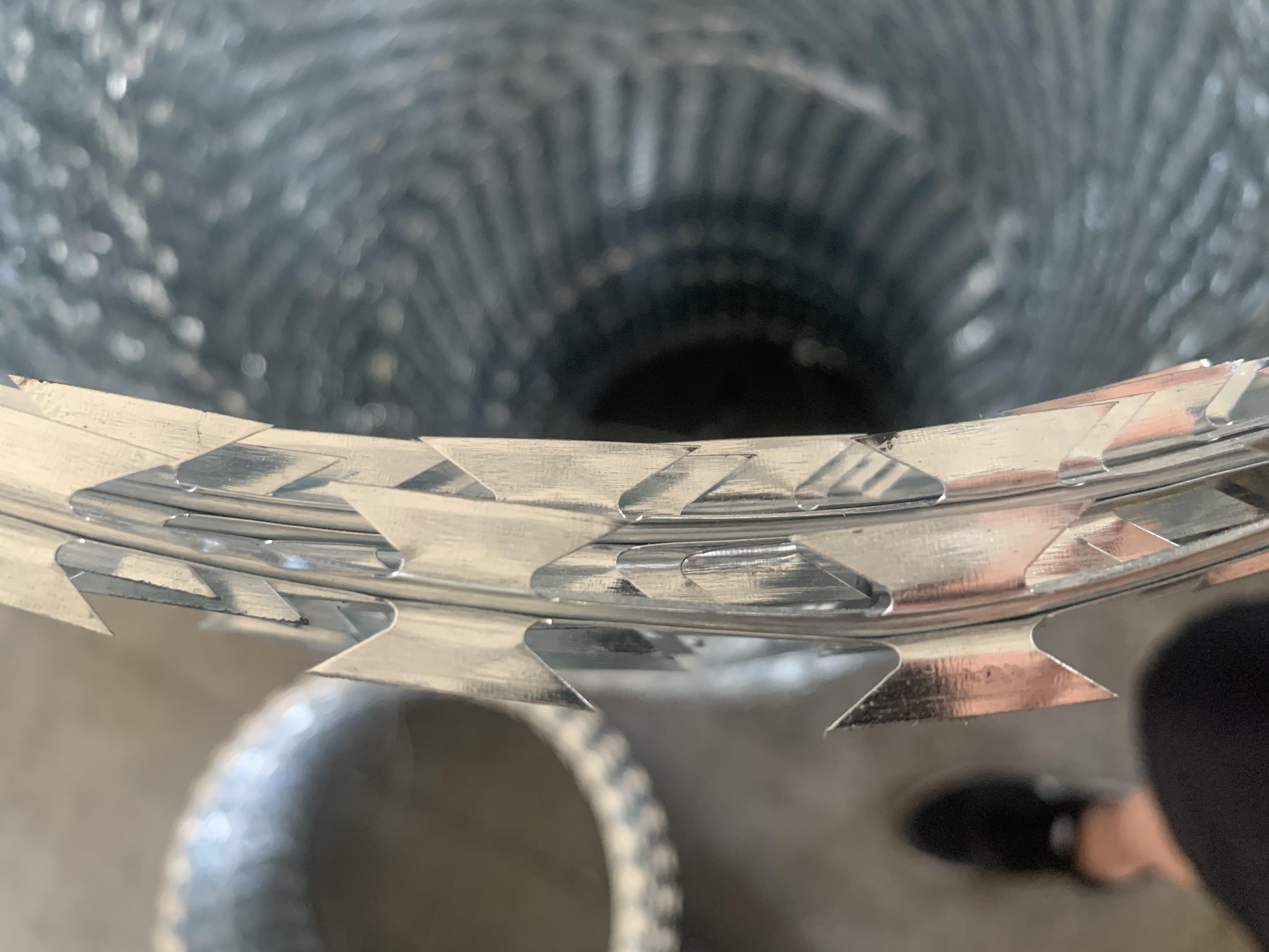 razor wire mesh