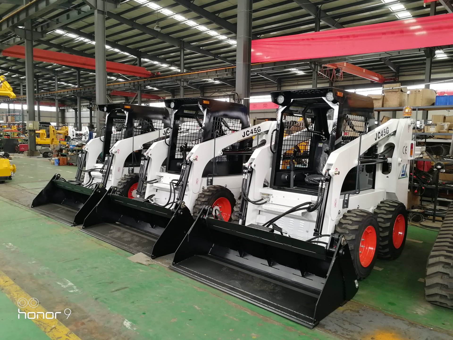75hp Skid Steer Track Loader with EPA Approval and 3800 kg Machine Weight Pneumatic Tires