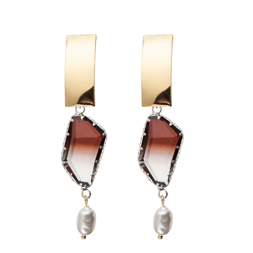 Irregular Copper Piece Imitation Pearl Handmade Beaded Earrings Gold Plated