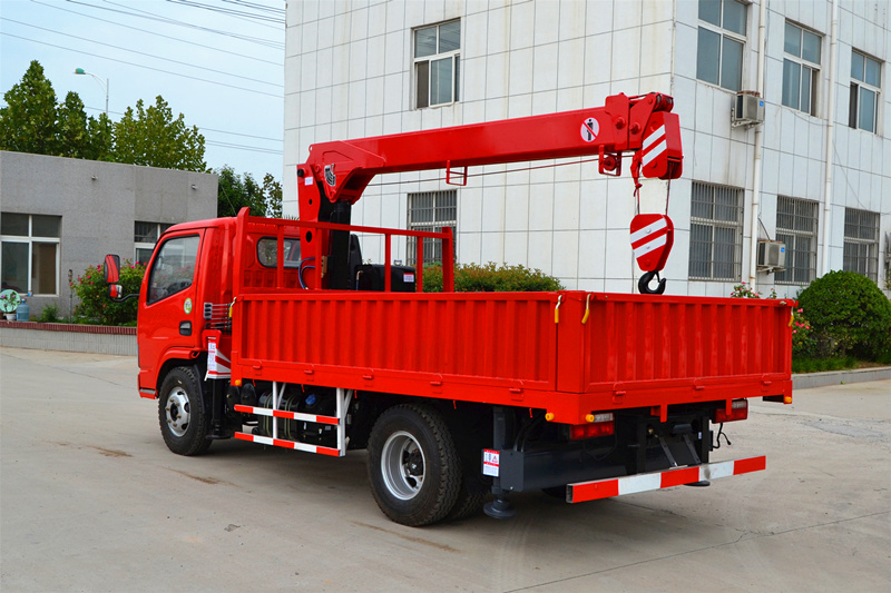 14 Tons Lorry Truck Crane 20m Max. Lifting Height Hydraulic Crane For Truck