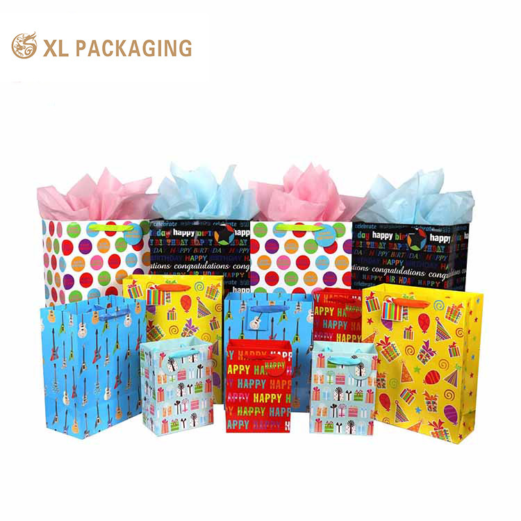 Eco-Friendly Custom Logo Take-away Kraft Paper Bag for Clothing and Shoes Biodegradable