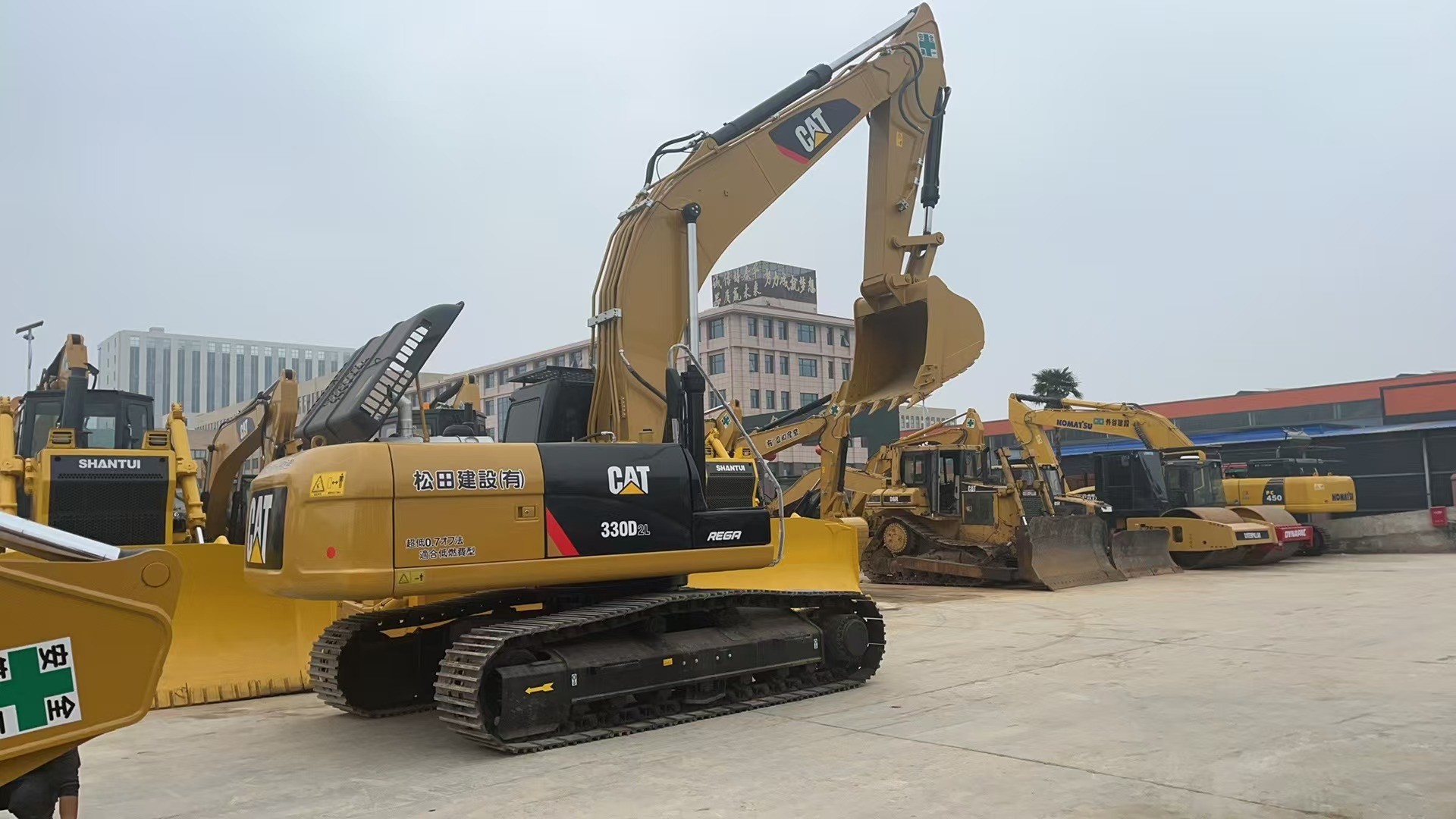 Original Japan Caterpillar CAT330D2L Excavator 30ton Large Excavator CAT330 CAT330D Used Excavator In Good Condition