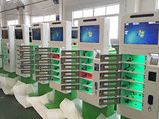 Support Iphone 12 Mini Coin Operated Fast Charge Cellphone Charging Station with 7 inch Touch Screen