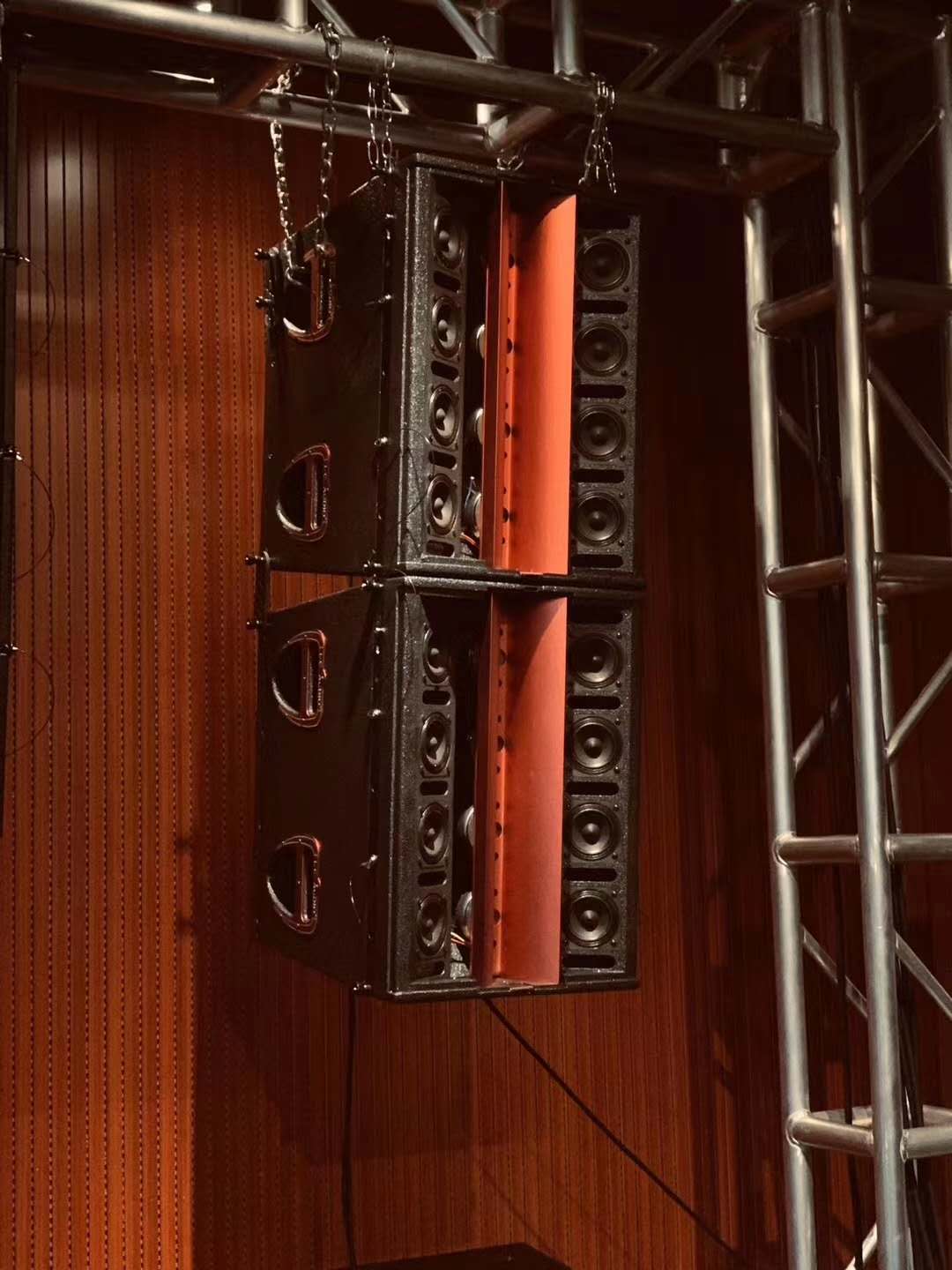 Bar 3.5KHZ 1500W 100 240 VAC Music Festival Speakers
