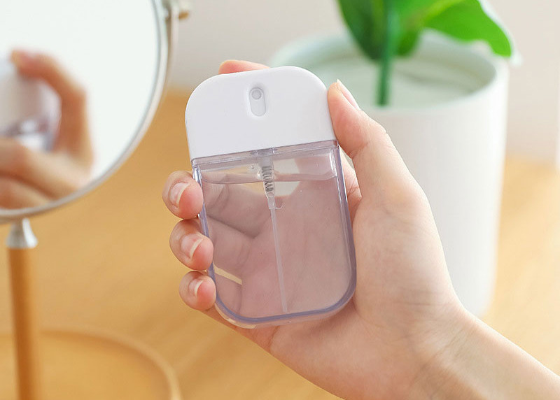 35ml Pocket Size PETG Credit Card Spray Bottle For Perfume