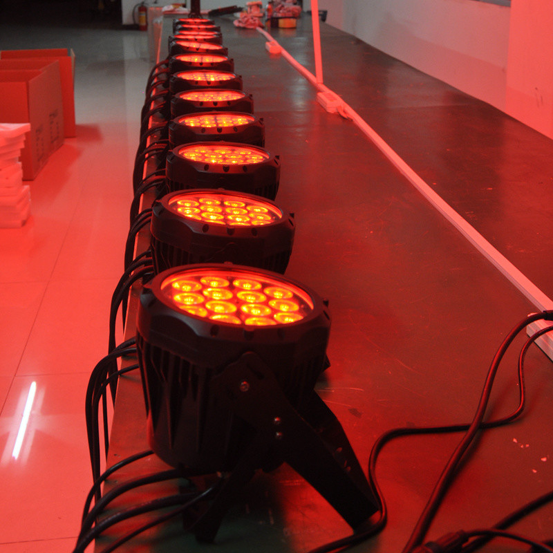 Stage Light Tour LED Par 14x3W Showtec IP67 Outdoor LED Par 64
