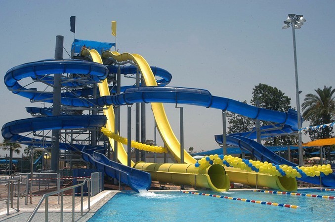 High Speed Water Slide , Aqua Park Swimming Pool Kids / Adult Body Water Slide