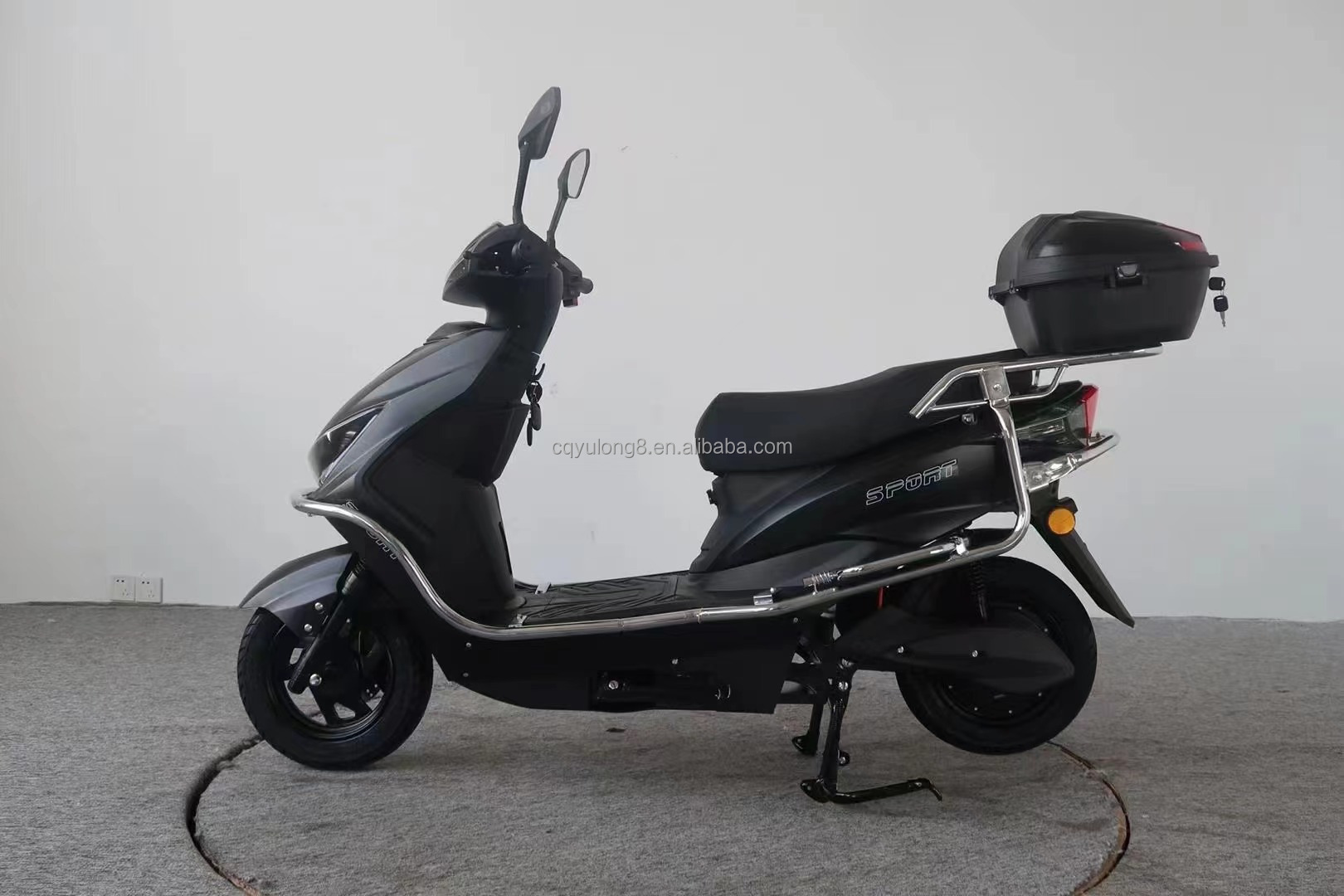 Disc Brake Electric Motorcycle with 1000W/2000W/3000W Motor Power and 3.0-10 Tire