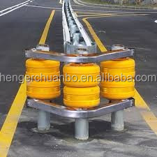 SB Certificated Yellow Highway Safety Roller Barrier Guardrail U Shape Frame