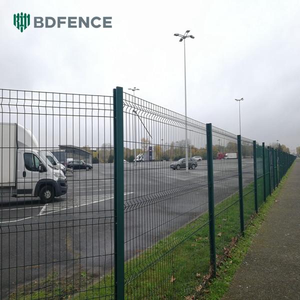 Quality Kindergarten 1.8 M High V Mesh Fencing Playground Safety for sale