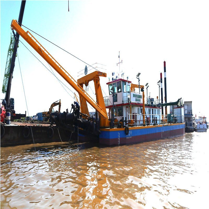 26 Inch Diesel Engine Power Sand Dredger for Sale
