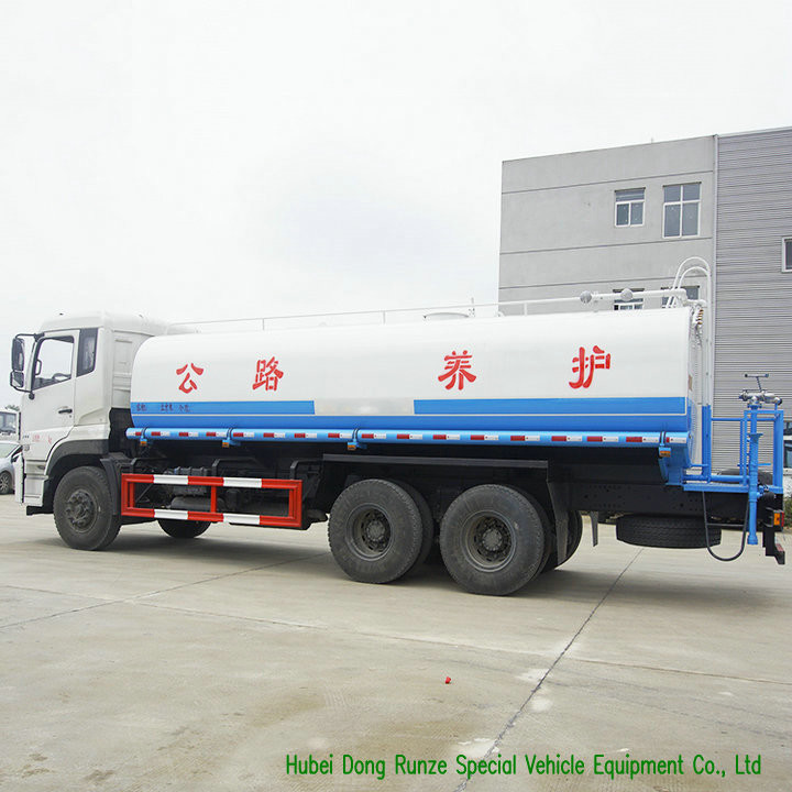 Truck Mounted Stainless Steel Water Tank 25M3 With Water Pump Sprinkler For Potable Water Delivery and Spray LHD/RHD