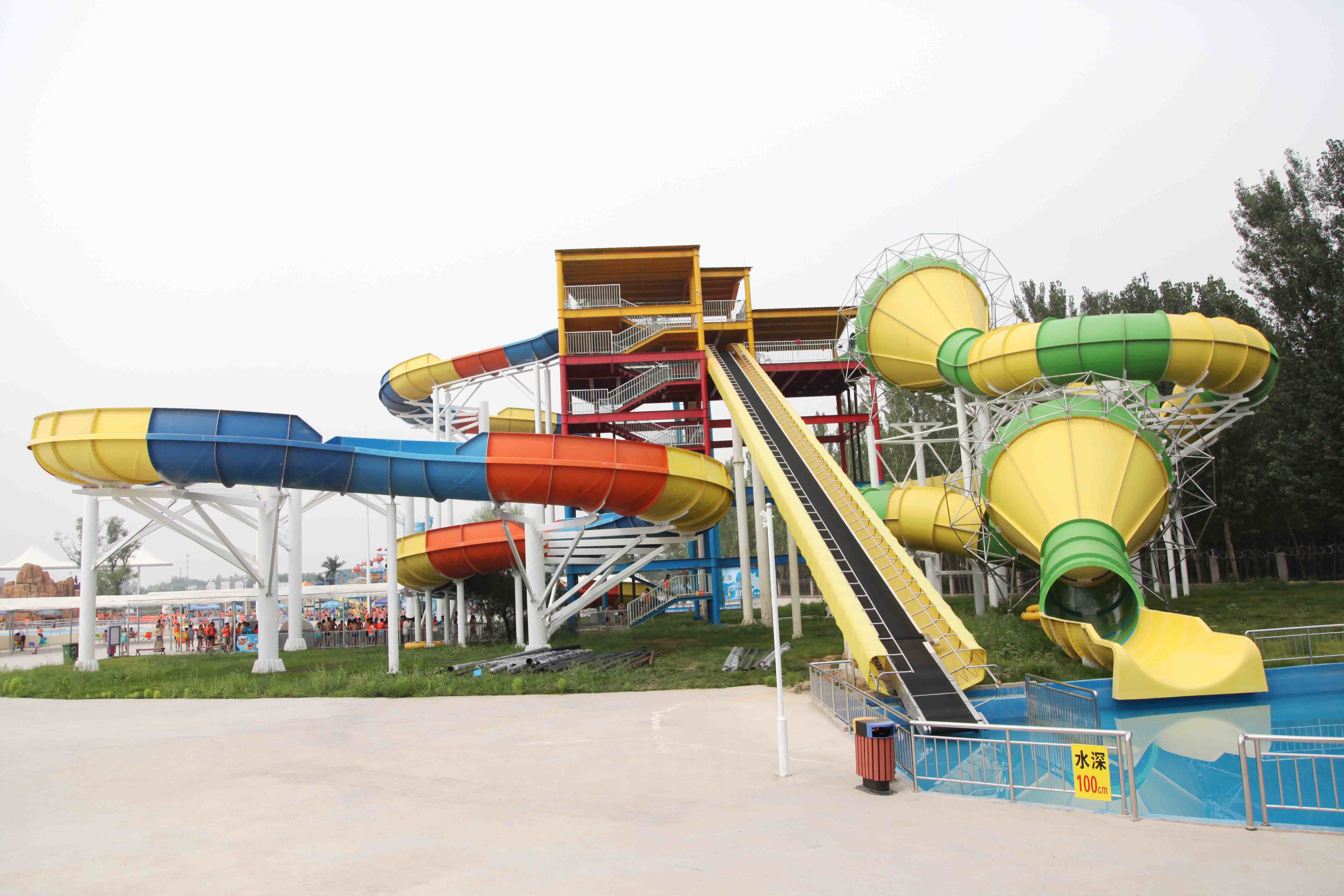 Large Funny Water Theme Parks Equipment Fiberglass Water Slide For Adult