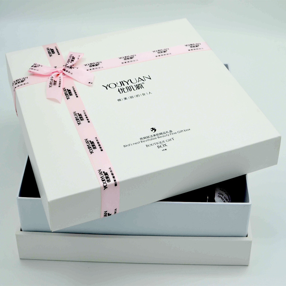 300g White Luxury Gift Boxes 30cm x 30cm MDF Skincare Personal Care Packaging Box With Ribbon