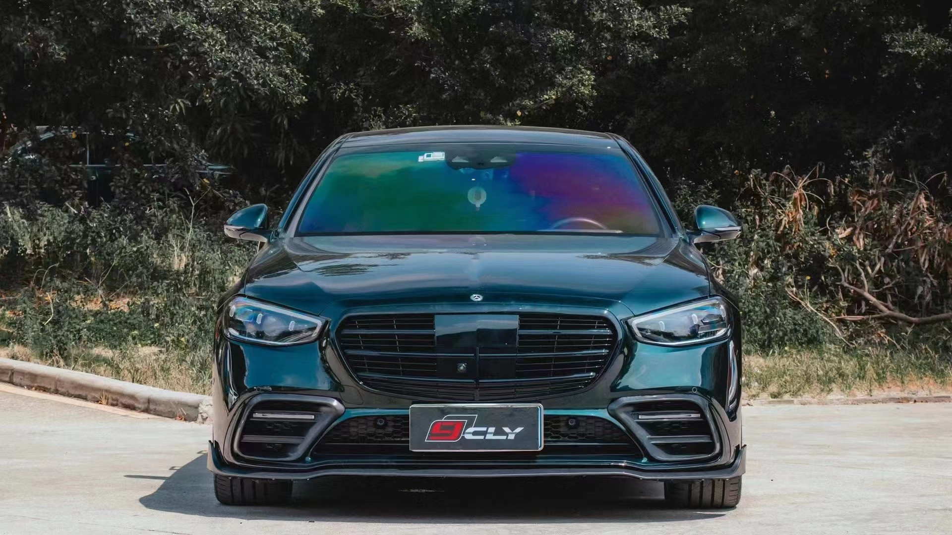 For Mercedes S-Class W223 S400 S450 Carbon Fiber Body Kit W223 Maybach Upgraded BUS Style Front Shovel Diffuser Spoiler