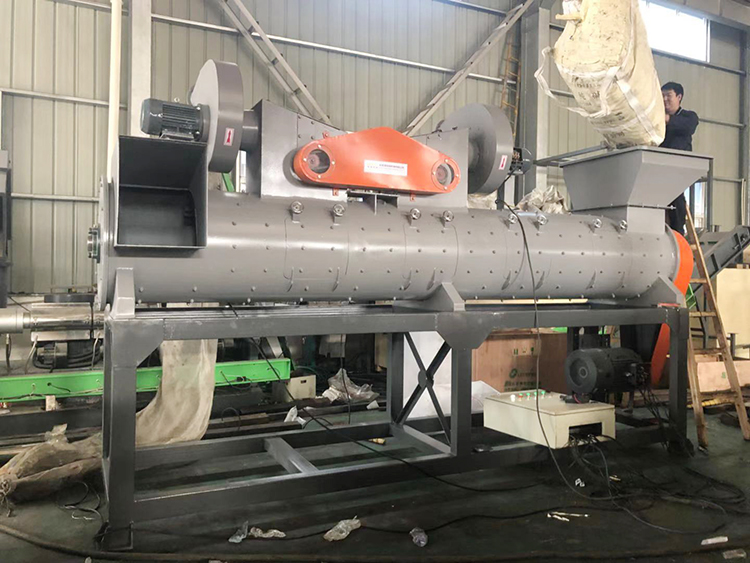 PP HDPE PET Bottle Label Remover Machine 5000KG/H Washing Line