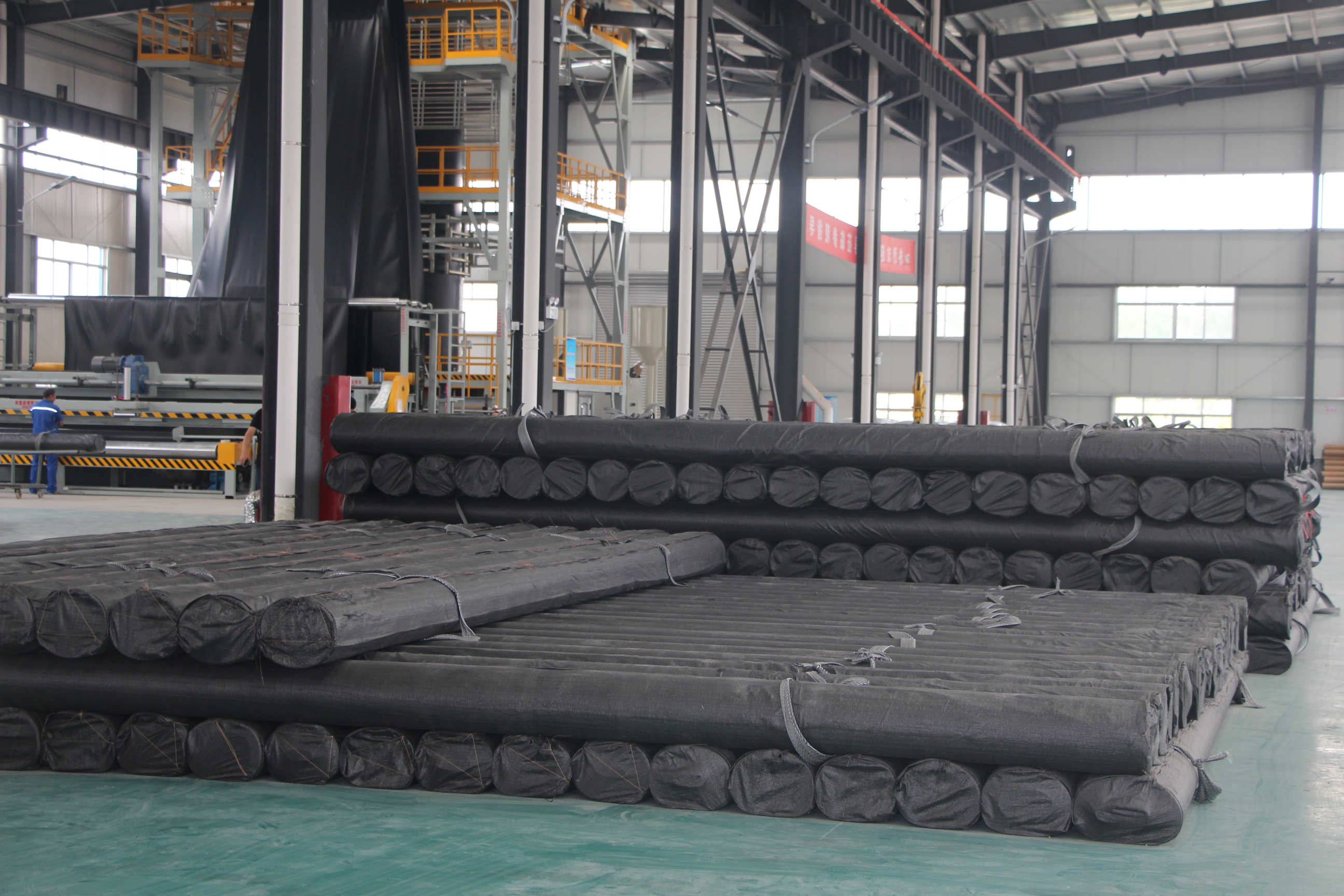 Best HDPE Geomembrane Roll for Fish Liner Durable and Environmentally Friendly