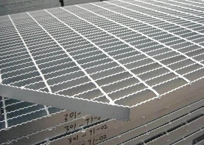 Anti Skid Catwalk Grating Walkway Hot Dip Galvanizing For Viewing Platform