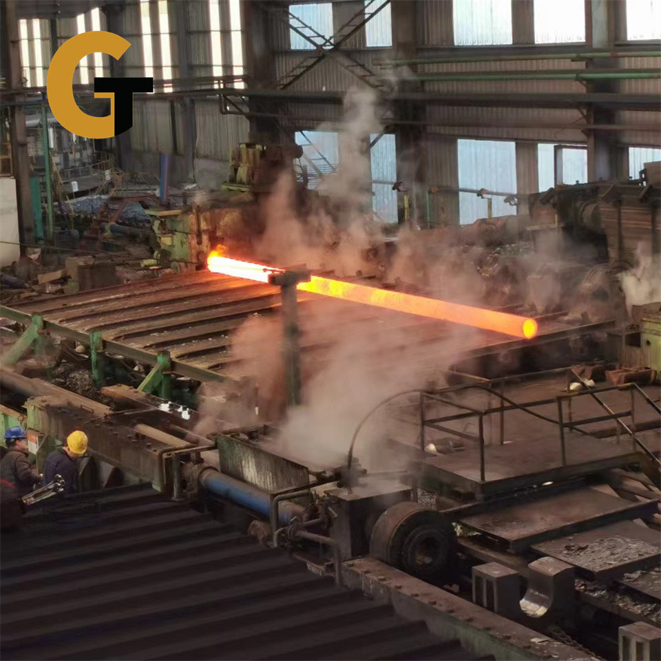 0.3MM - 200MM Thickness Non-Alloy Carbon Steel Pipe Tube With 2M-12M Length