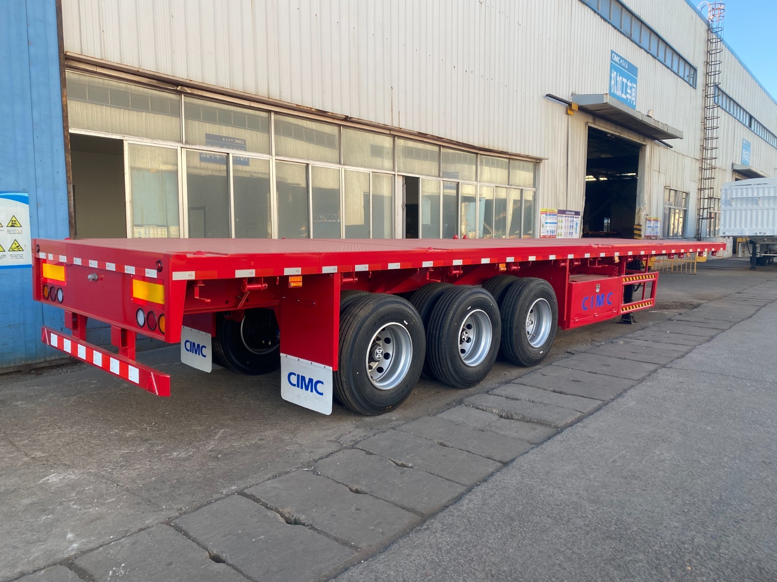 CIMC New 3-Axle Flatbed Skeleton Semi-Trailer Steel Container Truck With Wabco Brake System
