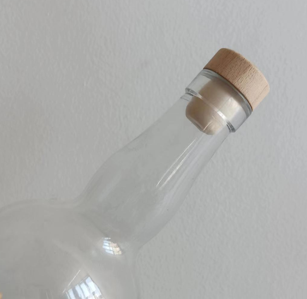 Customized 500ml 750ml 1000ml XO Whisky Vodka Spirit Wine Glass Bottle for Liquor