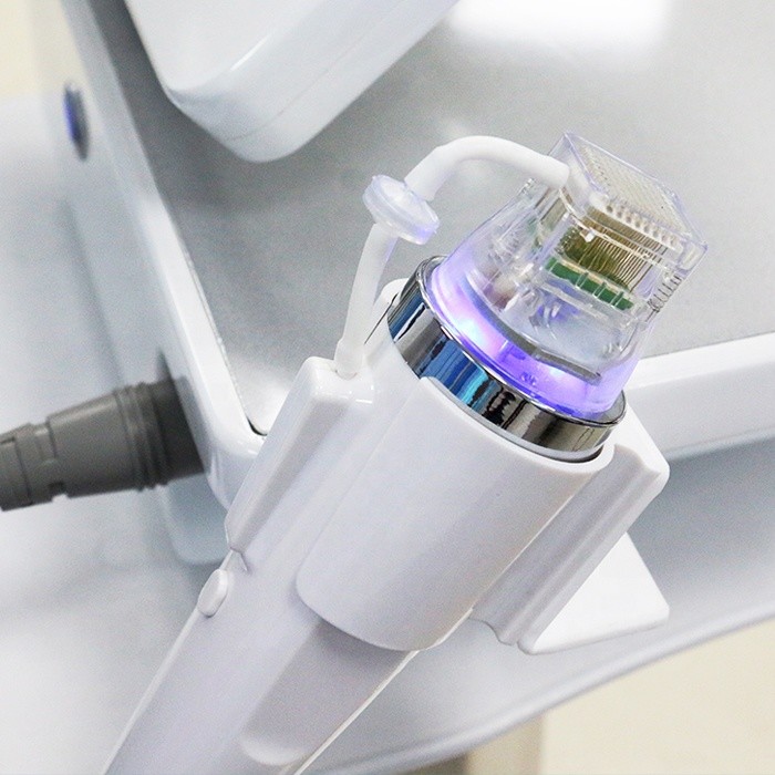 Sincoheren Skin Tightening RF Machine / Microneedling Radio Frequency Beauty Machine