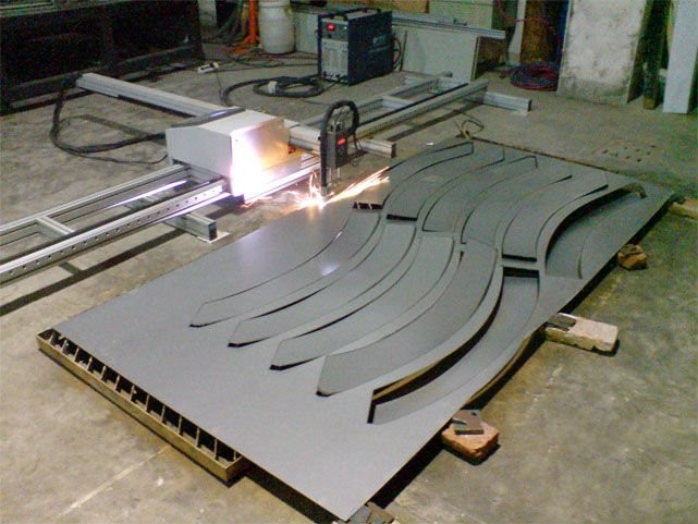 Automatic mini Metal Flame Cutter CNC Plasma Portable Cutting Machine 1500*3000mm